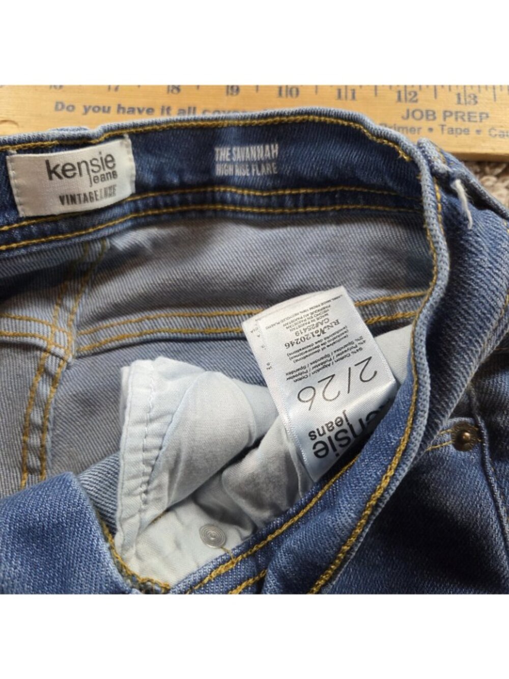 Kensie Jeans Womens 2 The Savannah High Rise Flare Denim - Picture 3 of 8
